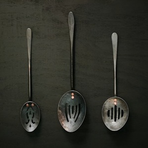 New Arrival <b>Cast</b> Iron Basting Serving Slotted Spoon 24cm Classic Design at Lowest Price by R B Overseas from India - Product Image 3
