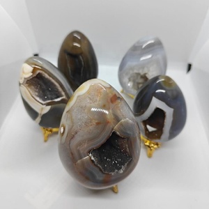 Venta al por mayor de huevos de cristal de ágata pulida natural de alta calidad, pequeños, con drusa, para decoración. - Product Image 1