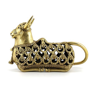 Escultura artística de Nandi sentado, tallada a mano en latón, para decoración del hogar. - Product Image 1