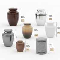 Urnes funéraires artisanales en bois naturel avec empreinte de patte, mini urnes en bois pour cendres d'animaux, urnes pour animaux de compagnie en gros du Vietnam