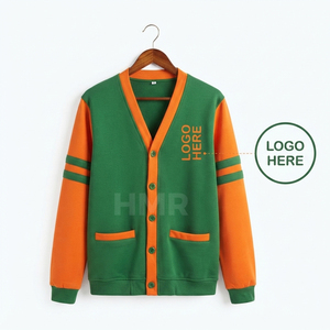 Cardigan en tricot à manches longues personnalisé avec logo HMR Acrylic, logo sororité, poches avec logo, pour femmes - Product Image 5