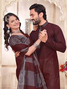 Conjunto Étnico Premium de Lino para Parejas, con Kurta Pajama para Hombre y Sari para Mujer, para Ocasiones Festivas - Product Image 4