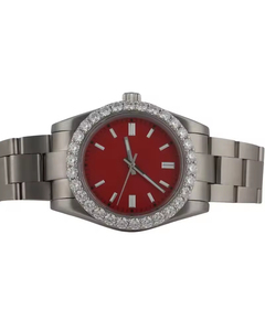 Montre de luxe de haute qualité avec boîtier carré en acier inoxydable, mouvement à quartz ETA, résistance à l'eau 10 bars, cadran rouge personnalisé, entièrement pavée - Product Image 1