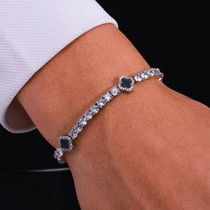 Pulsera de Cadena con Bisel de Moissanita Dorada para Hombre, Diseño Elegante de Trébol de Cuatro Hojas, Lujosa y a la Moda, Superventas - Product Image 2