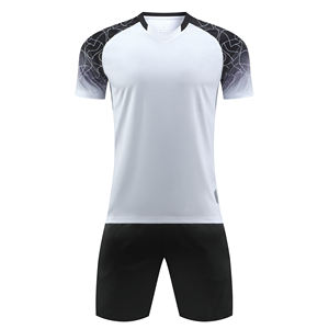 Uniforme de Fútbol de Manga Corta Sublimado en Poliéster de Alta Calidad, Diseño de Producto Ligero y Transpirable, Servicio OEM, Venta Caliente - Product Image 4