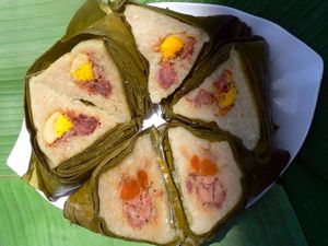 ขนมข้าวเหนียวทรงปิรามิดขนาดเล็กคุณภาพส่งออก (ขนมเวียดนามแบบดั้งเดิม) จากผู้ค้าส่งชาวเวียดนาม - Product Image 4