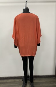 Kimono de Gasa con Cuello en V y Adorno de Pompones, Manga Corta Holgada, Dobladillo Asimétrico, Top Casual de Verano - Product Image 2