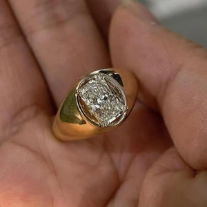 Anillo de compromiso de moissanita de corte radiante de 3.31 quilates con engaste Gypsy Dome, chapado en rodio, plata 925, solitario de 4 garras, para aniversario de bodas - Product Image 1