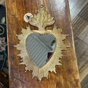 מתכת מקודש Milagros מראה לב קדוש לב מסגרת וינטג' עיצוב תליית קיר
