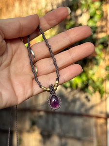 Collier pendentif en macramé fait main avec motif papillon bouddhiste, chaîne en acier inoxydable, unisexe, pour la vente en gros de bijoux - Product Image 5