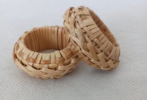 Anneaux de serviette en osier tressés à la main, vente en gros directe usine, accessoires de décoration de table naturels pour mariages et événements - Product Image 2