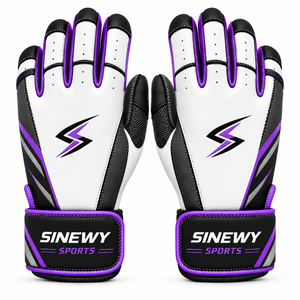 Gants de frappe Sinewy Sports blancs, noirs et or avec rayures, protection complète des doigts pour le baseball et le softball - Product Image 2