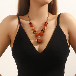 Trendy Vintage Geometric Fashion Resin Beaded <b>Necklace</b> Unisex Colorful Handmade <b>Statement</b> Jewelry Elegant Party Wear Lightweight - Product Image 5