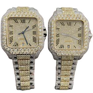 La opción ideal para los hombres que buscan un accesorio destacado de reloj de hip hop elaborado en acero inoxidable con diamantes de claridad VVS - Product Image 1