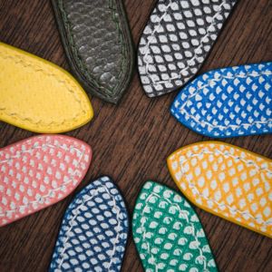 Bracelet de montre en cuir de serpent Karung, chef-d'œuvre moderne, avec grain de pierre fine pour montres de luxe, finition sur mesure professionnelle. - Product Image 1