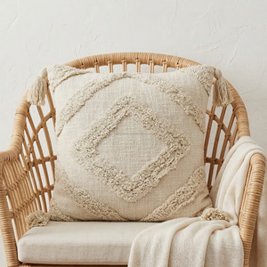 Hotel Grade Tufted Pillow <b>Cover</b> Beautiful Tufted Sustainable Tassel Washable Travel-friendly Tufted 20X20 Cushion <b>Cover</b> - Product Image 4