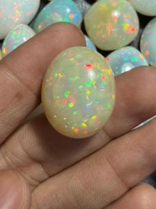 Opale d'Éthiopie naturelle, cabochon de forme régulière, jeu de couleurs et d'étincelles pour la création de bijoux - Product Image 5