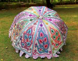 Sombrilla de Jardín Bohemia Hecha a Mano en India, Apertura Manual, Estructura de Metal y Algodón de Alta Calidad para Decoración del Hogar, Hotel o Playa - Product Image 6