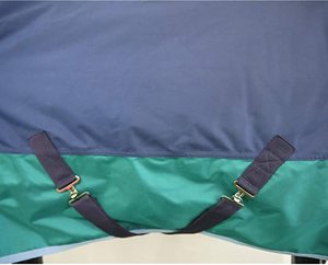 Couverture d'hiver pour cheval avec col, tissu Oxford imperméable et respirant 1680D, 280G, pliable - Product Image 1