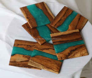 Natural wood and colored <b>epoxy</b> <b>resin</b> coaster - Product Image 1