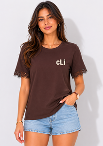 Chemise élégante pour femme à manches en dentelle, broderie contrastante effet serviette, coupe classique, streetwear personnalisé, mode DTF Y2K, jersey de coton - Product Image 4