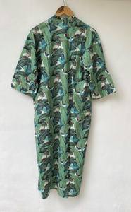 Bata Kimono de Algodón Suave y Transpirable con Estampado de Dibujos Animados Naaz Textile para Mujer, Camisón de Verano Hecho a Mano ODM con Cuello en V y Cintura Elástica - Product Image 3