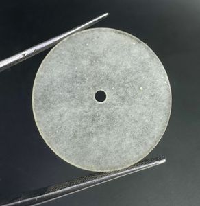 Cadran de montre en quartz blanc naturel 34 mm, épaisseur 1 mm, coupe plate polie, A K Gems GMC-1544W, trou central 2 mm, accessoires de montre - Product Image 1