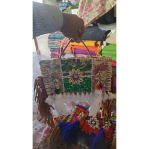 Bolsos de Mano de Cuero para Mujer a Precio Económico, Modernos y Coloridos, Últimos Diseños, Gran Capacidad, Cierre de Cremallera, Venta al Por Mayor - Product Image 6