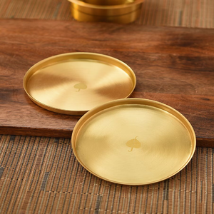 Sous-verres ronds en laiton décoratifs, motif personnalisé, polis, pour la décoration de table lors de mariages, de fêtes et pour un usage quotidien à la maison, pour les goûters. - Product Image 5