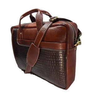 Sac messager en cuir de qualité supérieure, prix de gros, élégant sac à bandoulière pour homme, pour le travail au bureau, les voyages et les réunions d'affaires - Product Image 1