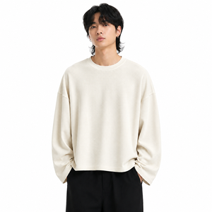เสื้อยืดแขนยาวทรงโอเวอร์ไซส์ผ้าวาฟเฟิลนิต 260 กรัม คอกลม สไตล์สตรีทแวร์สำหรับผู้ชาย - Product Image 1