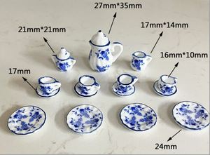 Service à thé miniature en céramique fait main, ensemble tasse, soucoupe et pichet en porcelaine bleue et blanche pour maison de poupée, cadeau pour les 14 ans et plus - Product Image 5