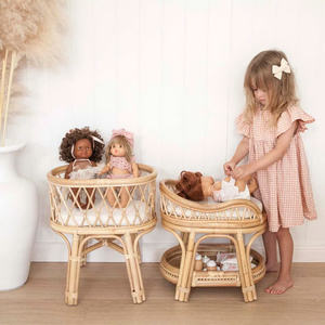 Imágenes del taller: Cuna para muñecas para niñas - Cunas tejidas de ratán natural. - Product Image 3