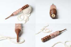 Crochets à crochetage en bois dur faits à la main Curio Craft avec poignées en résine 3,5 mm-6 mm – Outils de tricot pour l'artisanat DIY et les objets d'art de collection - Product Image 5
