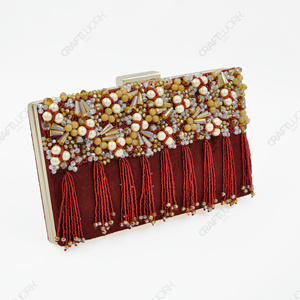 Wholesale Handmade Velvet Beaded Clutch Luxury Pearl Crystal Evening <b>Bag</b> Tassel Bridal Wedding <b>Party</b> Purse OEM ODM - Product Image 2