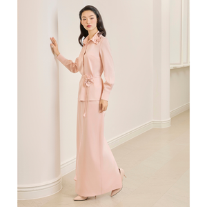 Ensemble de vêtements de nuit pour femmes, effet soie, prêt à être expédié, chemise élégante à manches longues et pantalon large, vêtements de détente doux pour la maison - Product Image 1