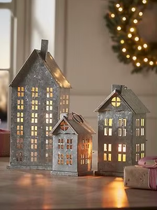 Decoraciones Navideñas Modernas con Forma de Casa de Metal, Adornos Duraderos Hechos a Mano para Interiores y Exteriores - Product Image 4