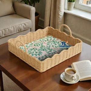 ถาดหวายฝังมุกแบบสแกลลอป เกรดตกแต่งภายใน งานแฮนด์เมด สำหรับตกแต่งและจัดวางของ - Product Image 1