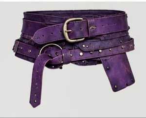 Disfraz de Guerrera de Cuero para Mujer con Hombreras de Piel y Conjunto de Armadura - Product Image 2