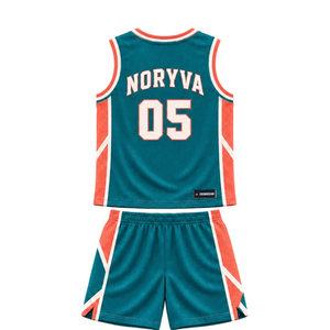 Ensemble d'uniformes de basketball personnalisés pour hommes, bleu ciel et blanc, maillot sans manches à col en V et short avec empiècements latéraux, nom et numéro de l'équipe, kits en gros - Product Image 2