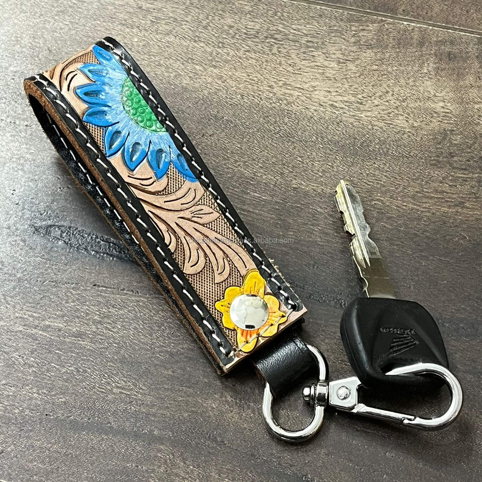 สีน้ำตาล