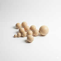 Vente en gros de boules en bois non finies pour distributeurs Sphères en bois naturel Perles en bois décoratives pour projets d'art et décoration intérieure