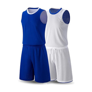 1 ensemble de maillots et shorts de basket-ball réversibles pour hommes, uniformes sportifs personnalisés double face pour les entraînements sportifs en équipe - Product Image 4