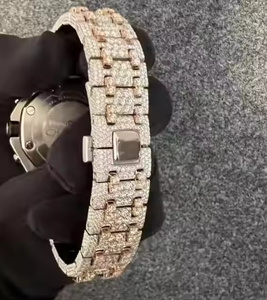 Montre en quartz sertie de diamants Moissanite Diamond Glow Apex pour homme, montre-bracelet élégante et luxueuse pour homme, montre de luxe scintillante de qualité supérieure - Product Image 3