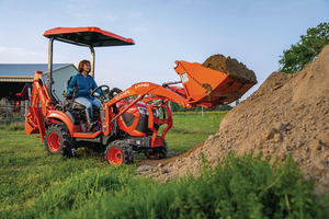 รถแทรกเตอร์ Kubota BX23S จากผู้จัดจำหน่ายโดยตรง รถแทรกเตอร์ดีเซลขนาดกะทัดรัดขับเคลื่อน 4 ล้อ พร้อมรถตักและรถขุดหลัง สำหรับงานเกษตรและก่อสร้าง ราคาโรงงาน OEM พร้อมส่งแบบ FOB - Product Image 5