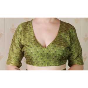 Sari de Seda Tussar Verde Suave con Estampado Abstracto y Bordado Zari de Elite Weaves, Conjunto para Fiesta para Mujer - Product Image 1