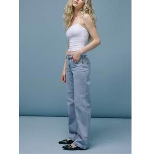 Jeans de mezclilla de pierna ancha para mujer, de cintura alta, lavado claro, corte holgado, personalizados al por mayor, nueva tendencia, fabricante OEM ODM de marca privada - Product Image 5