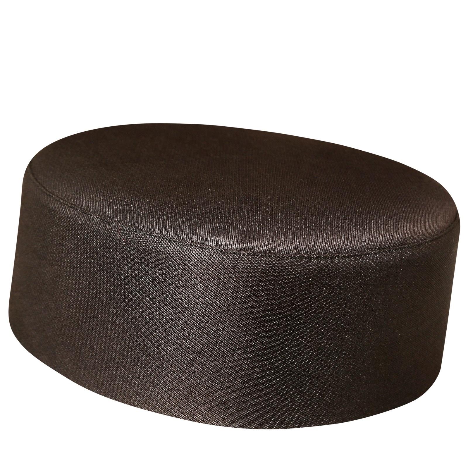 สีน้ำตาลเข้ม