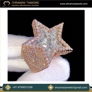 Anillo de Moissanita con Incrustaciones de Estrellas Grandes Chapado en Oro de Plata Esterlina 925 para Hombre, Estilo Hip Hop, Bling de Campeonato - Product Image 3