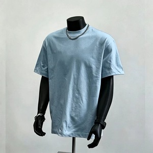 T-shirt en soie de lait 180g pour homme, col rond, coupe ajustée, couleur unie, léger, prix usine Chine Bangladesh - Product Image 4